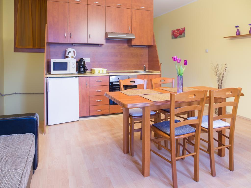 Aqua Apartman Gyula Room photo